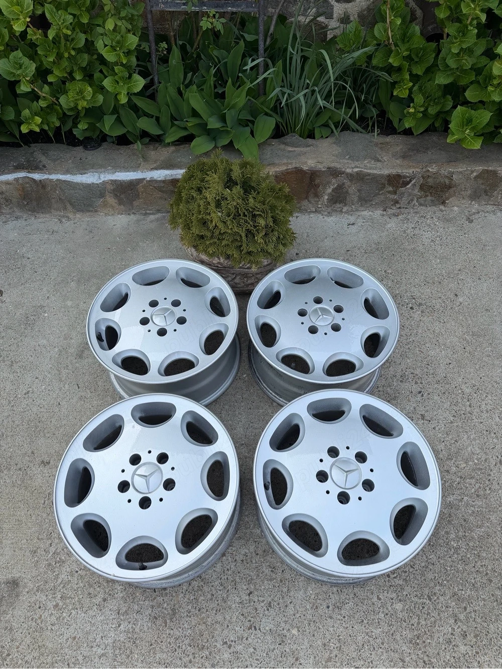Jante RETRO Mercedes, R16, 8J, W124, R129, W201, in stare buna. Livrare cu verificare
