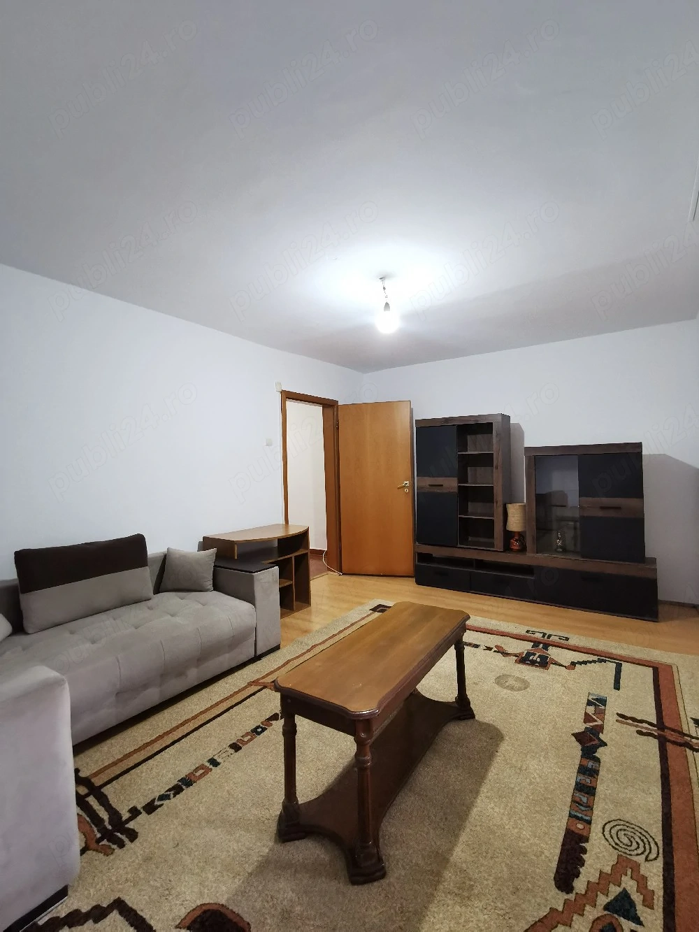 Apartament 2 camere decomandat parter Lipovei Holdelor cu centrala