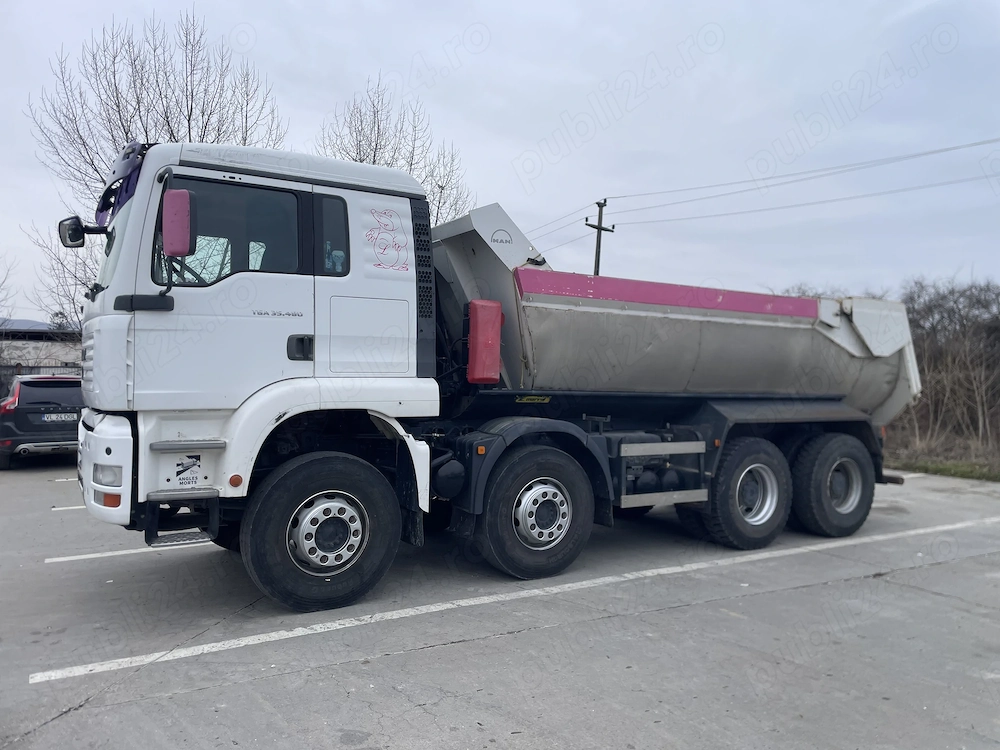 Angajez șofer autobasculanta 8x4 