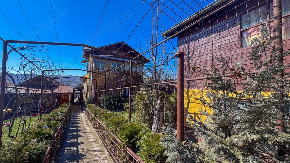 Casa cu 5 camere de vanzare  | Urlati, Prahova | Comision 0%
