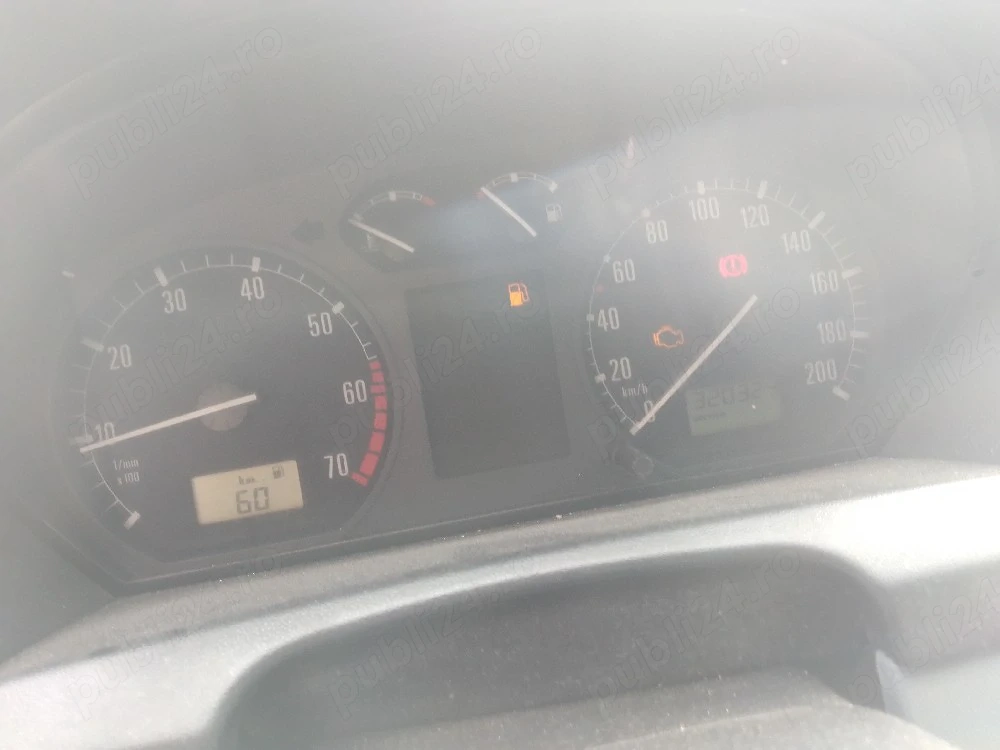 pret 4.500 lei negociabil