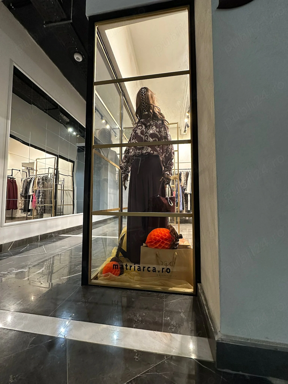 La Matriarca angajează consultant vânzări   sales assistant 
