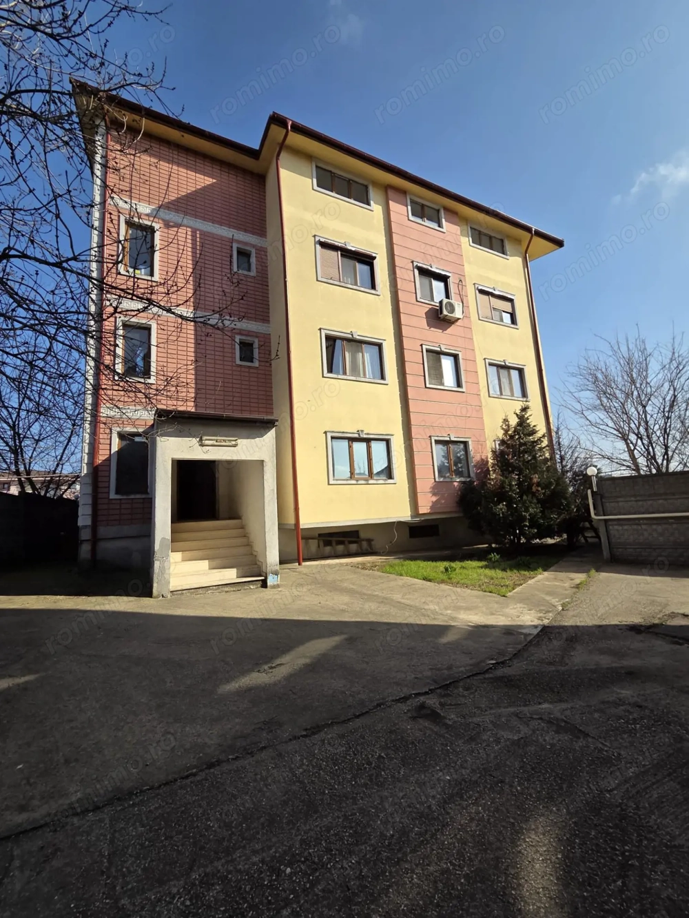 Apartament 3 camere de vânzare – Pantelimon, Str. Olimp nr. 8