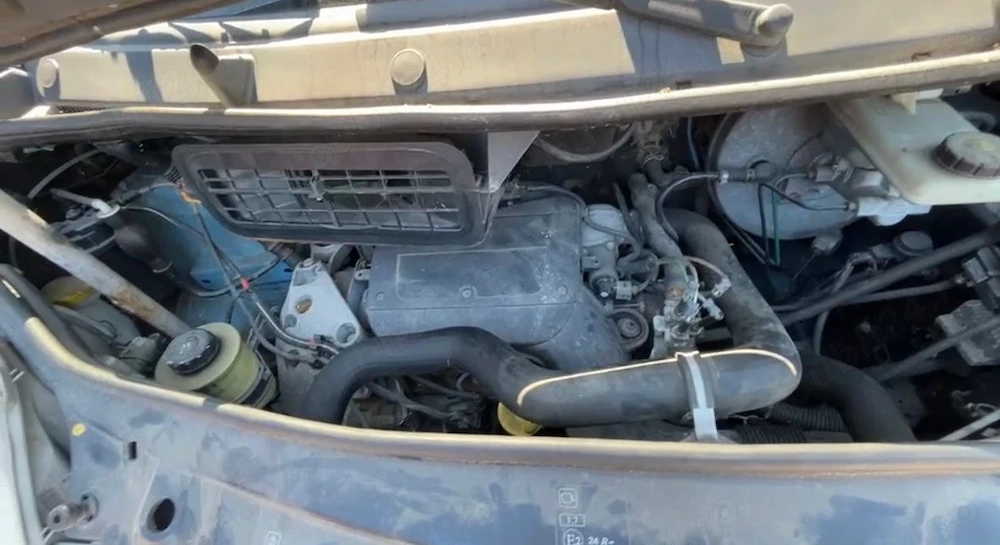 Motor complet fara anexe Opel Vivaro 1.9 CDTI an 2007 cod motor F9Q