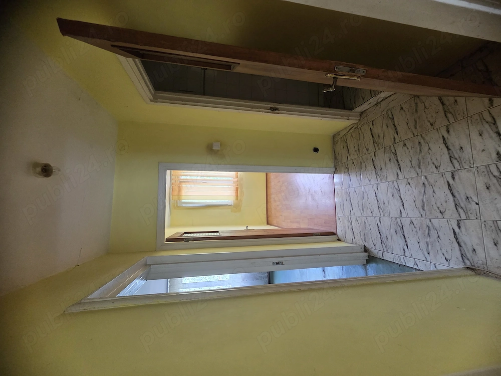 Vand apartament 3 camere   București 
