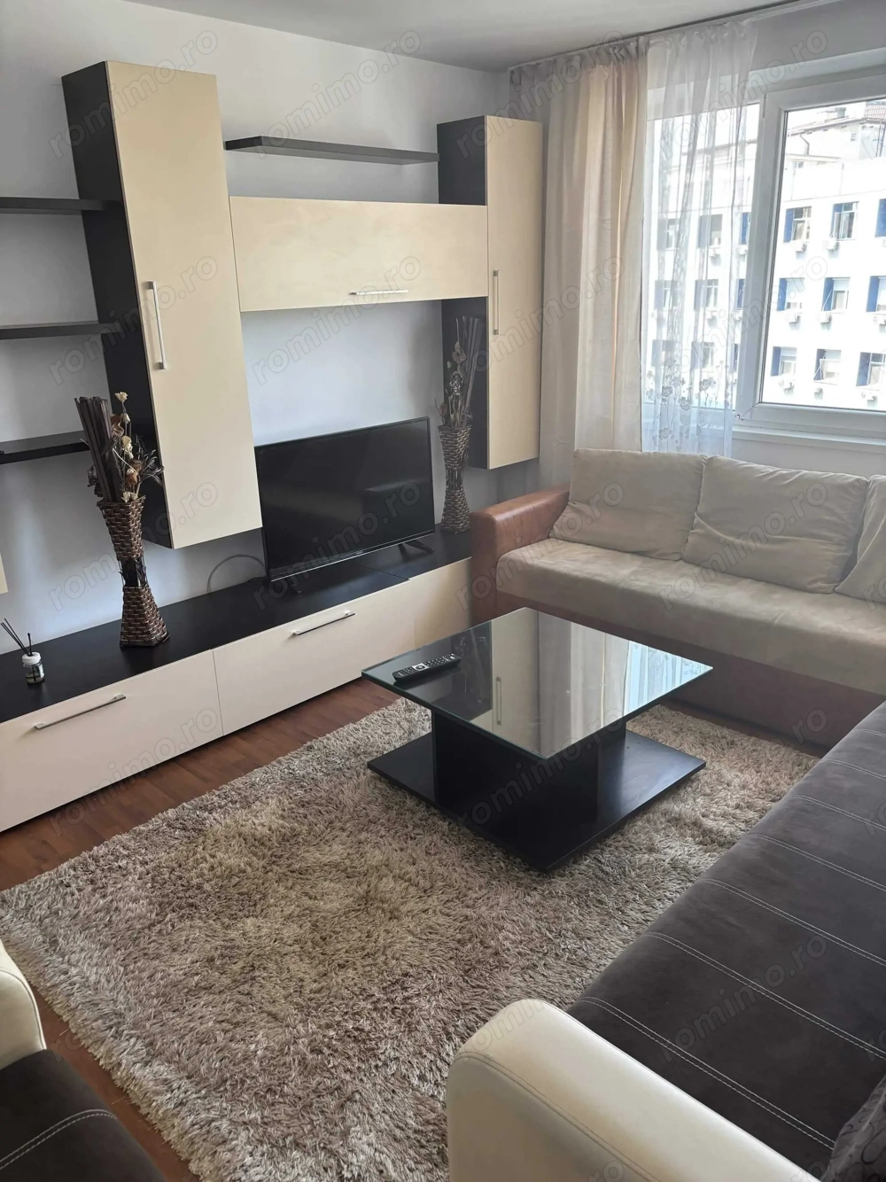 Închiriere Apartament cu 3 camere Stefan cel Mare, aproape metrou, mobilat
