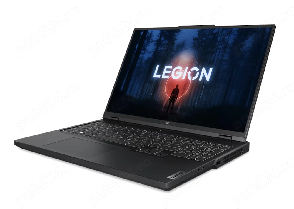 Vand Laptop Gaming Lenovo Legion Pro 5 16ARX8 cu procesor AMD Ryzen  9 7945HX pana la 5.4GHz, 16", W