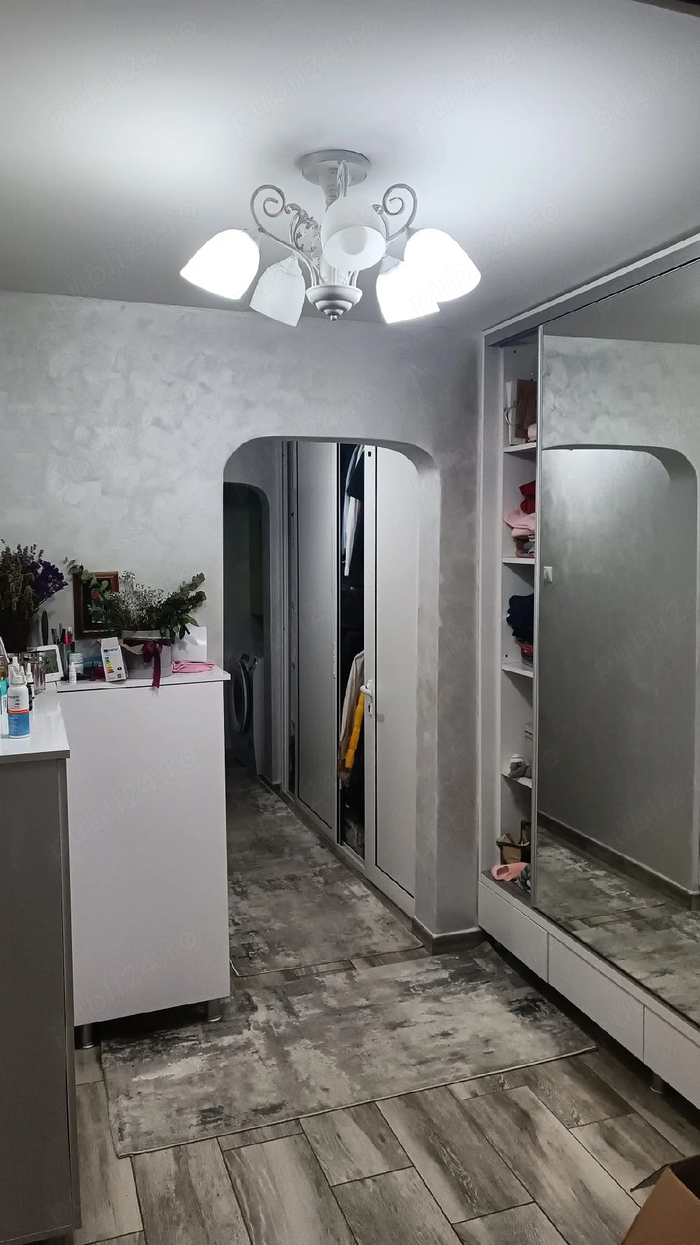 Vând apartament 3 camere Moara de Foc Iasi