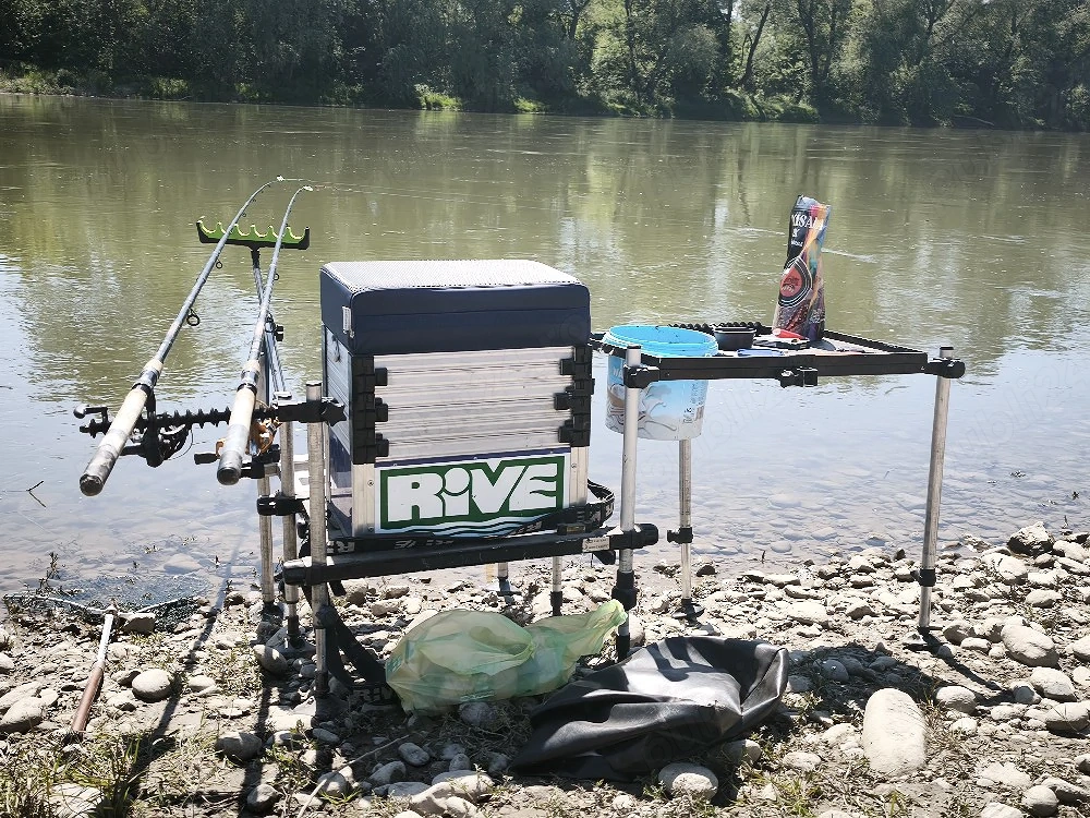 scaun pescuit pentru feeder complet echipat