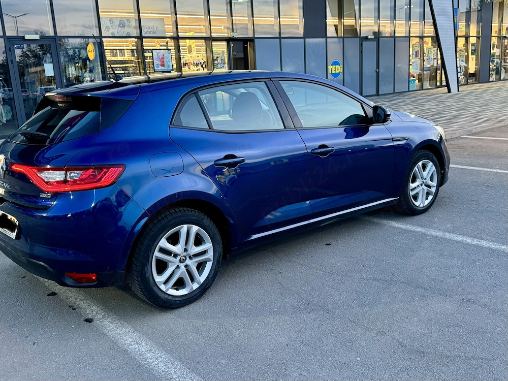 Renault Megane 1.3 TCe   2020   Pilot automat  Benzină