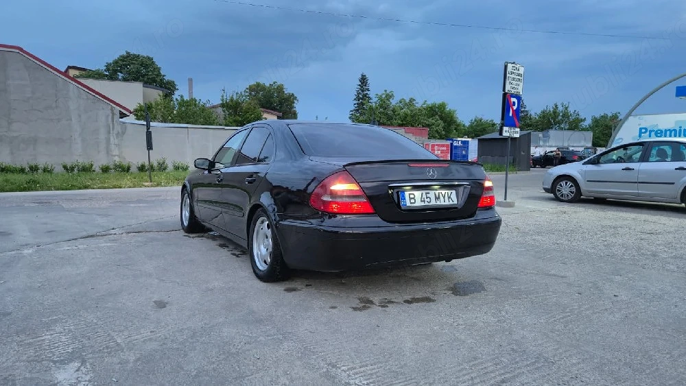 Mercedes Benz E220 CDI