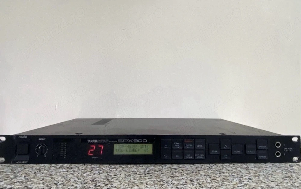 procesor efecte voce   instrumente muzicale Yamaha SPX900 ( reverb   delay )