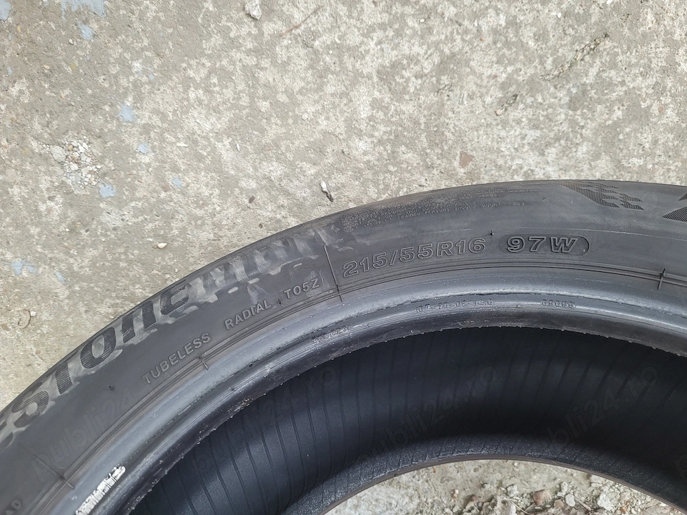  2 anvelope Bridgestone 215/55 R16 - Preț 150 lei