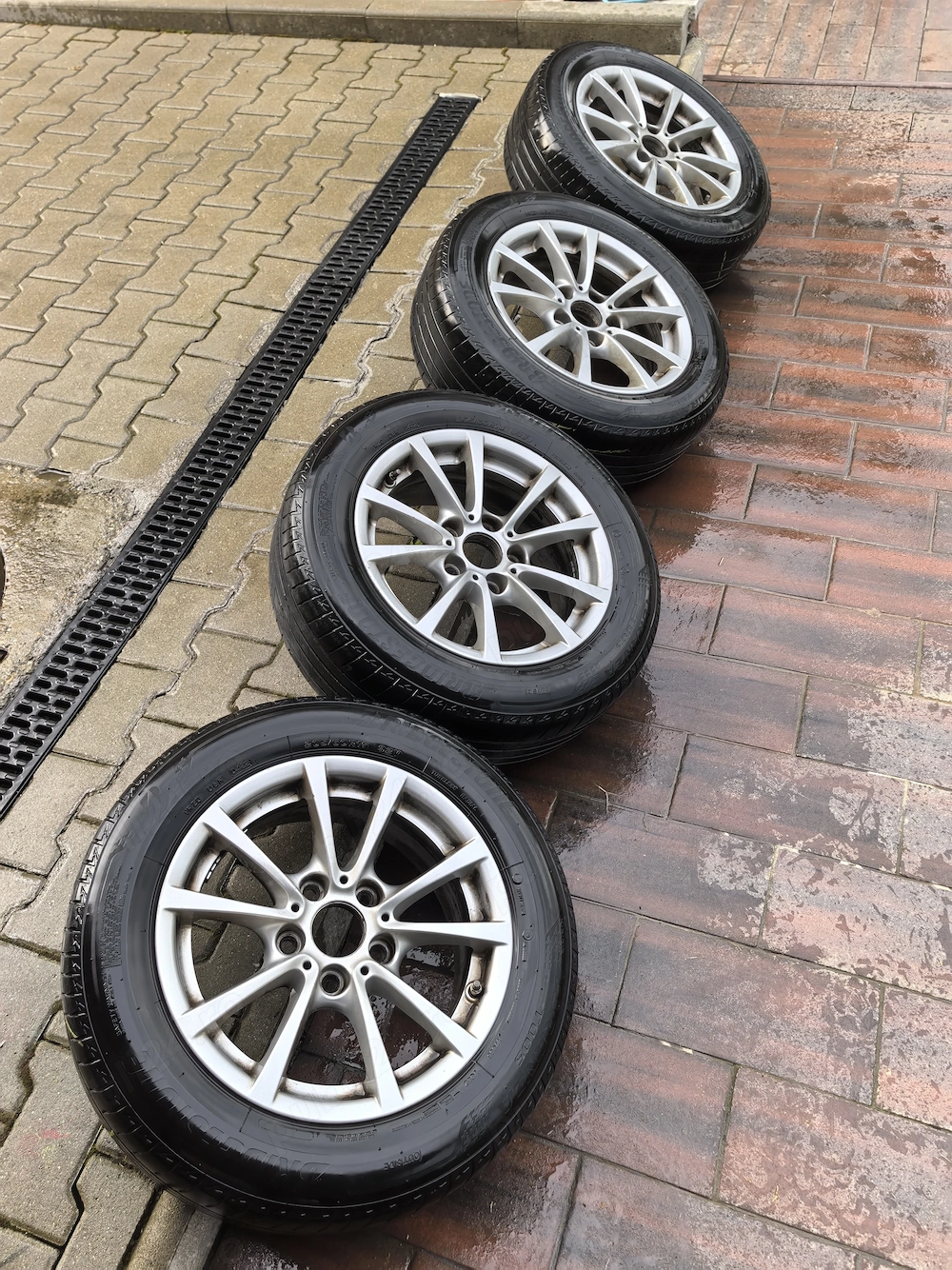 Jante cu anvelope BMW seria 3 F31, 7Jx16H2