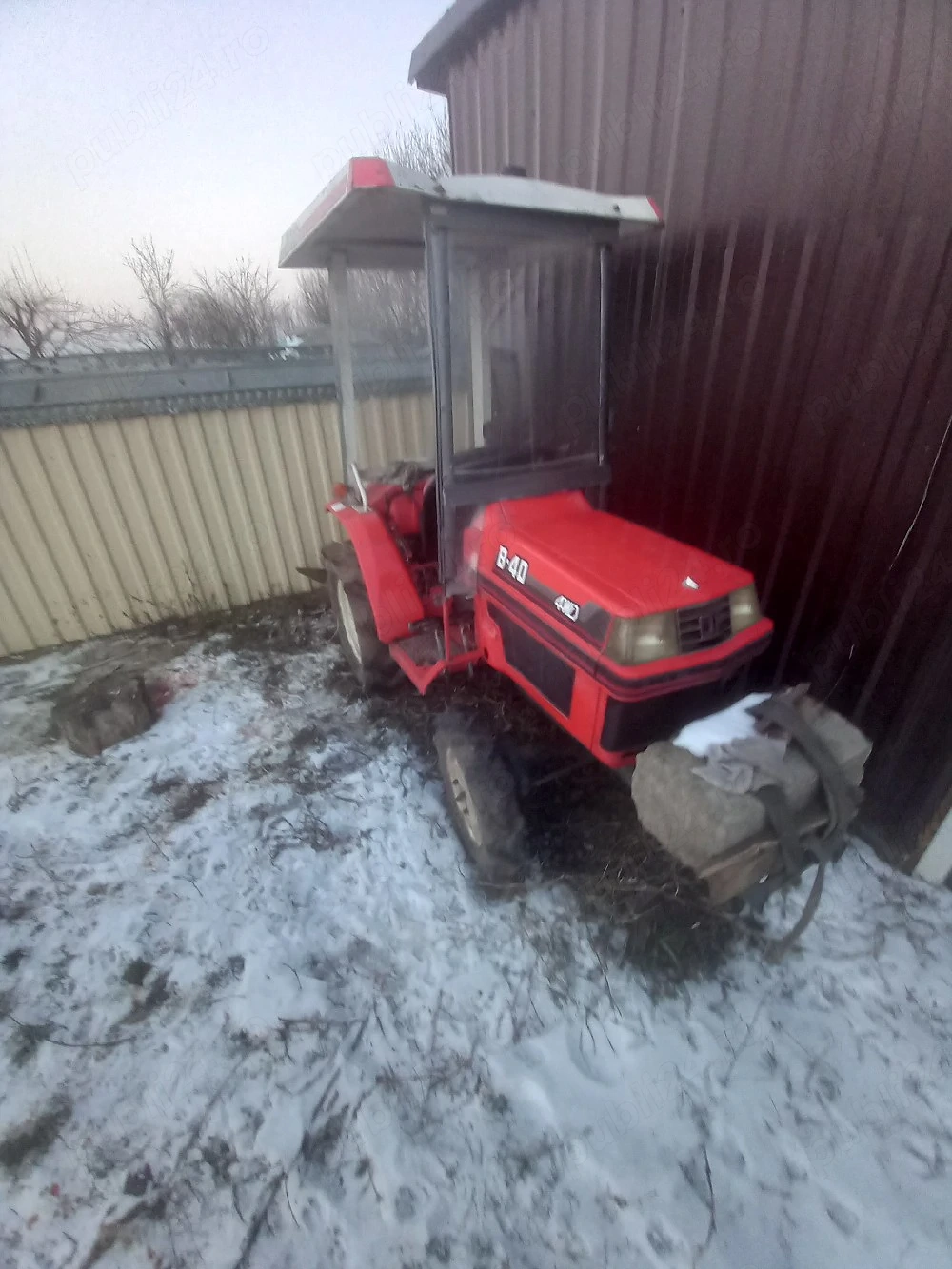 vid tractoras B40