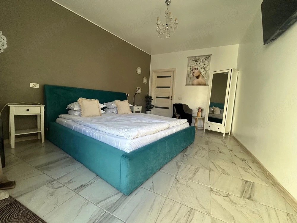 Casa si curte in Centrul vechi 