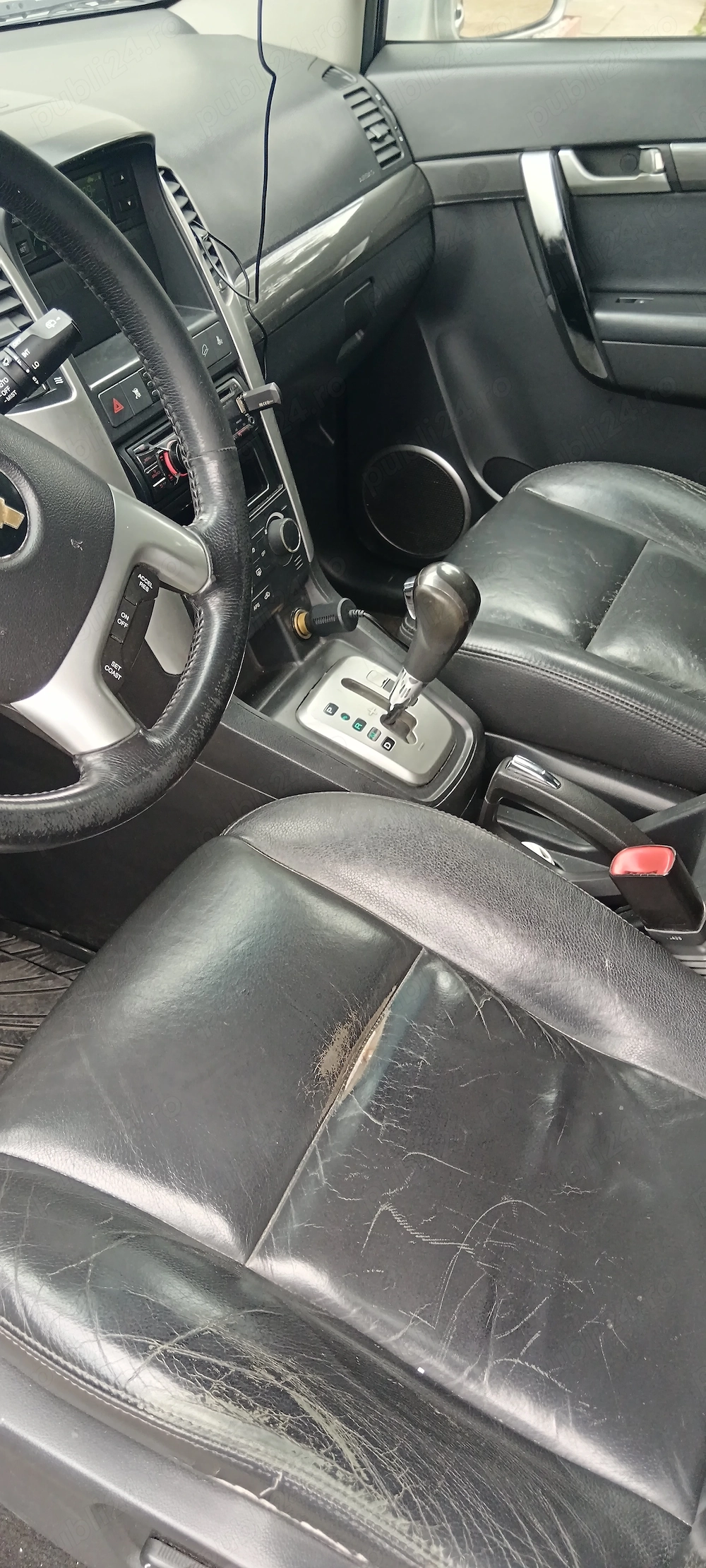 Vând Chevrolet Captiva 