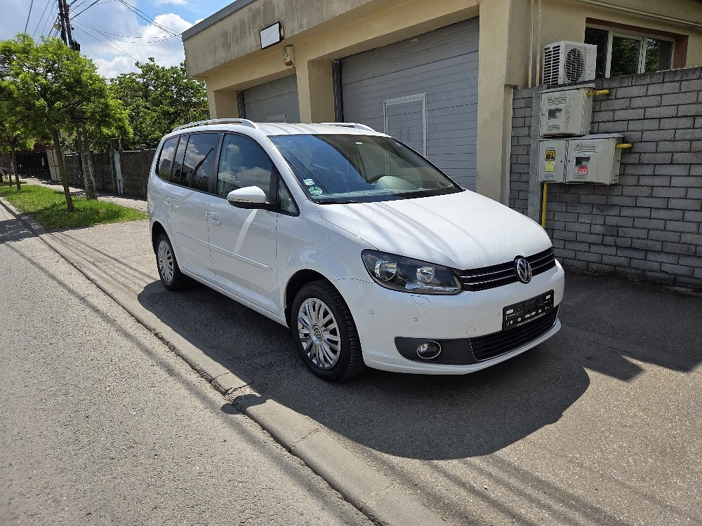 Vw Touran 2.0 TDI 7 Locuri Navi