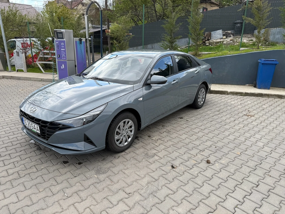 Hyundai Elantra 2021 25000 KM reali unic proprietar