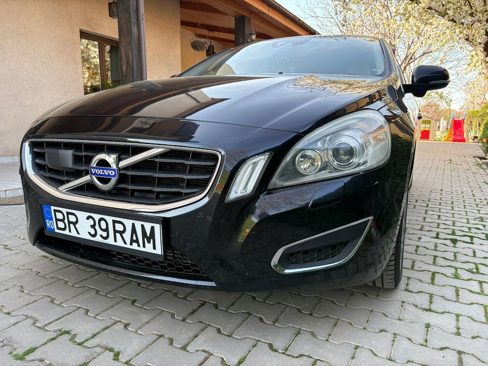 VOLVO S60 2012 Diesel Automat