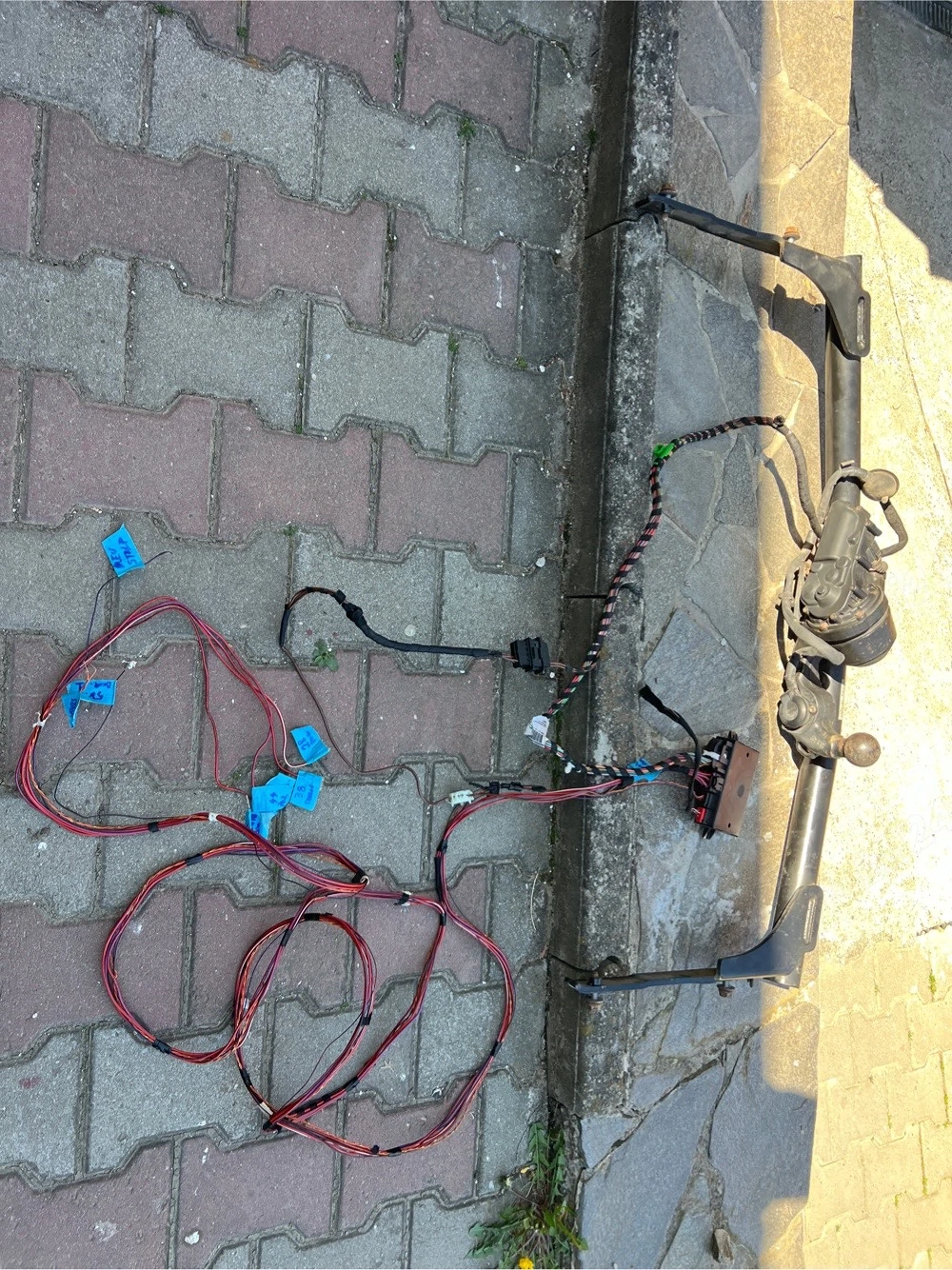 cârlig electric passat b8
