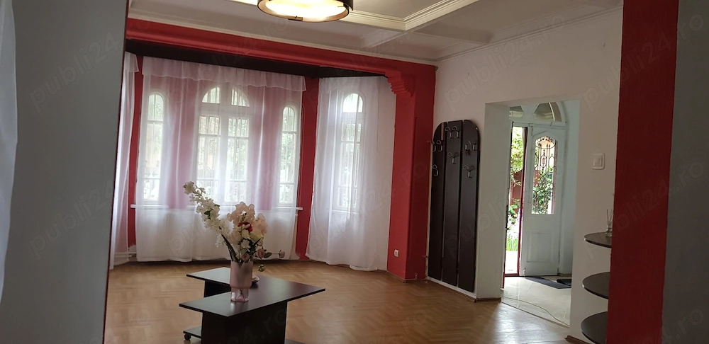 Nu este valabil momentan Vila de inchiriat 5 camere  Ploiesti - Birouri, Salon, Scoala, Clinca, etc