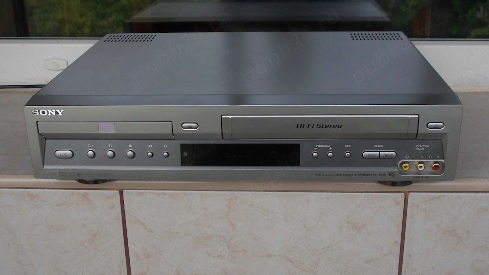 SONY SLV-D900E combo dvd player- video recorder vcr vhs 6 head stereo