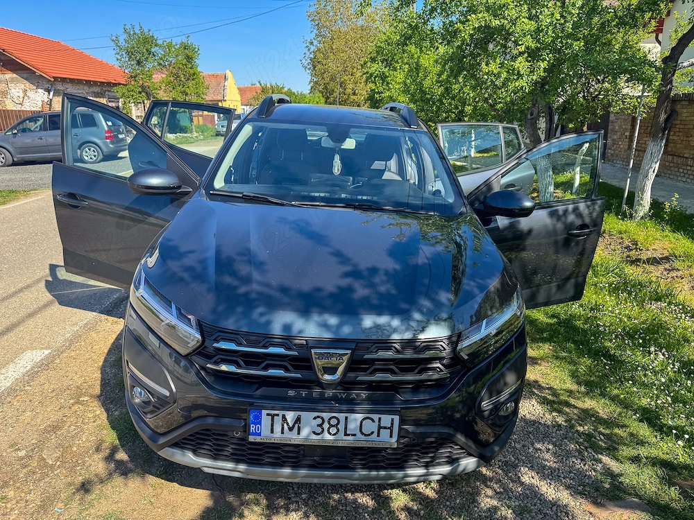 Dacia Sandero Stepway 2021   Automată - Benzină, Pachet Extrem, 90 CP, Motor 999 cm3