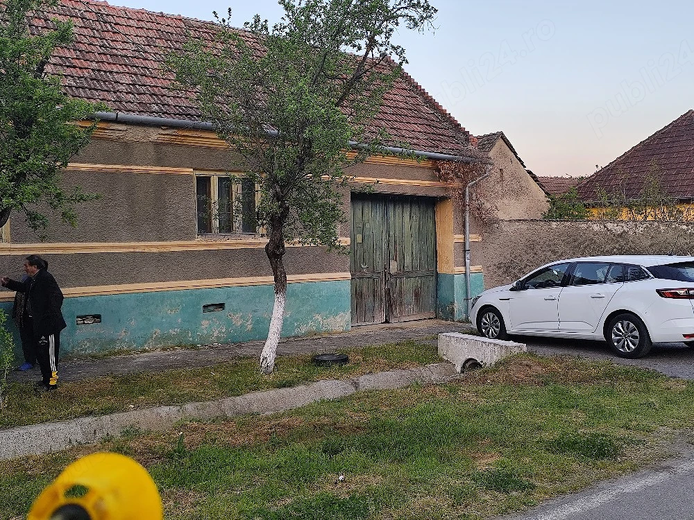 Vand casa in Varadia, Caraș-Severin!