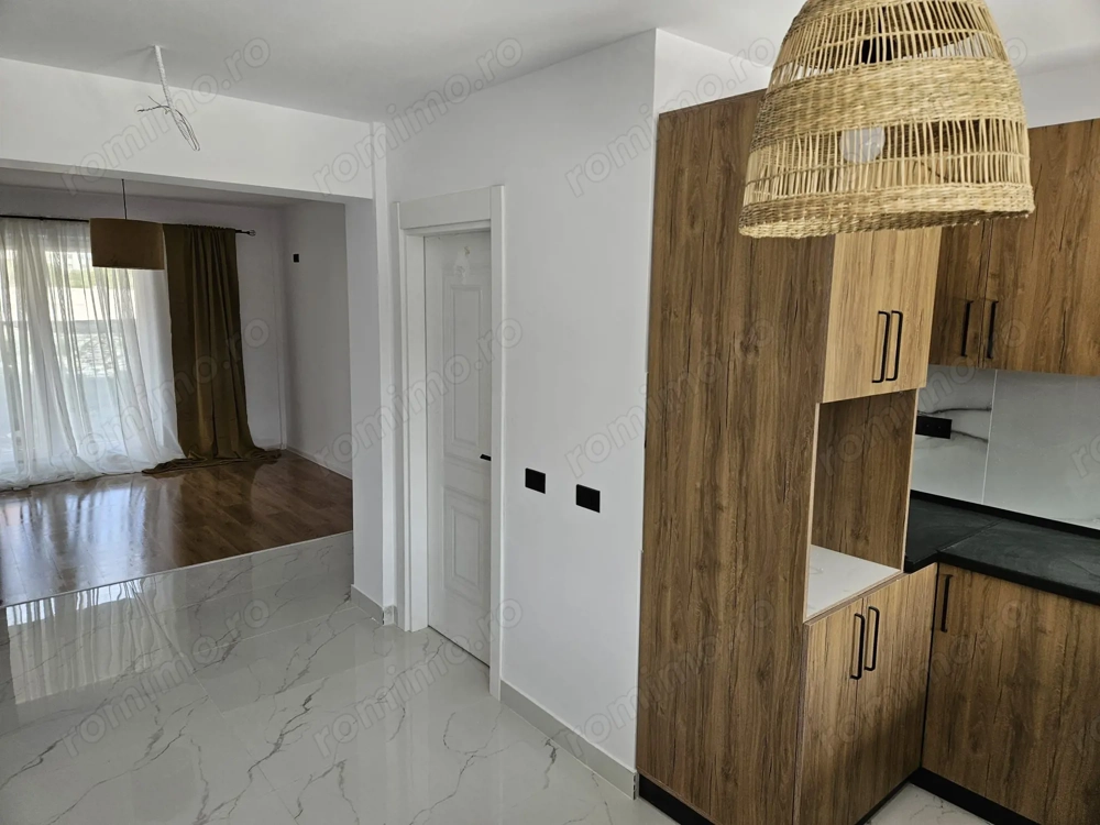 Apart.  cu CURTE ! Parcare + 2 BAI! In Prelungirea Ghencea! TVA inclus