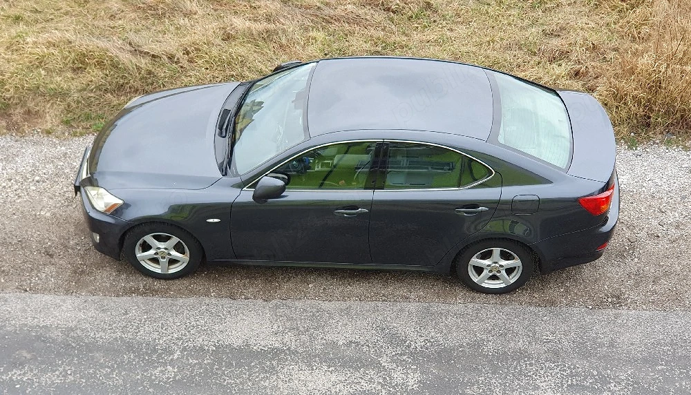 Lexus IS 220 D