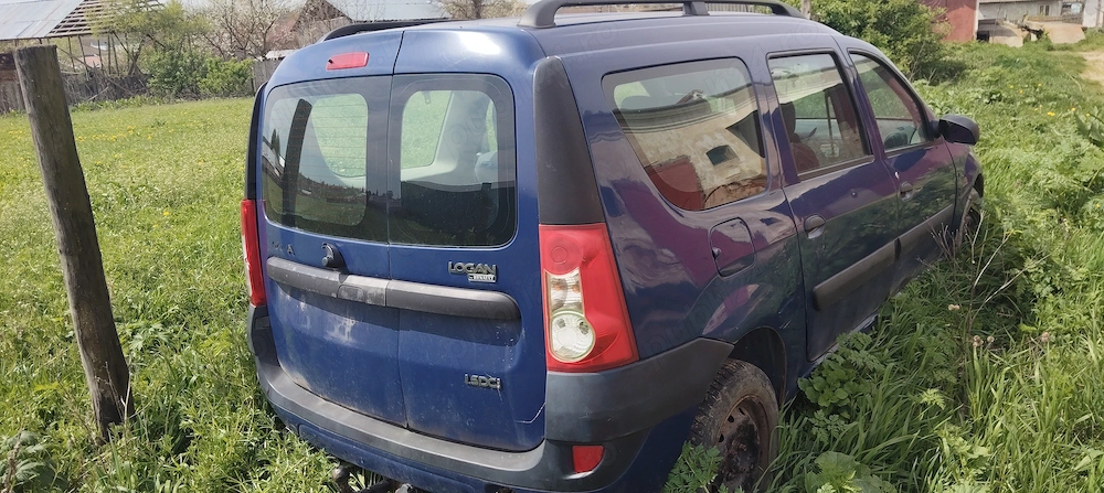 Dezmembrez Dacia MCV 1.5dci 0756453525