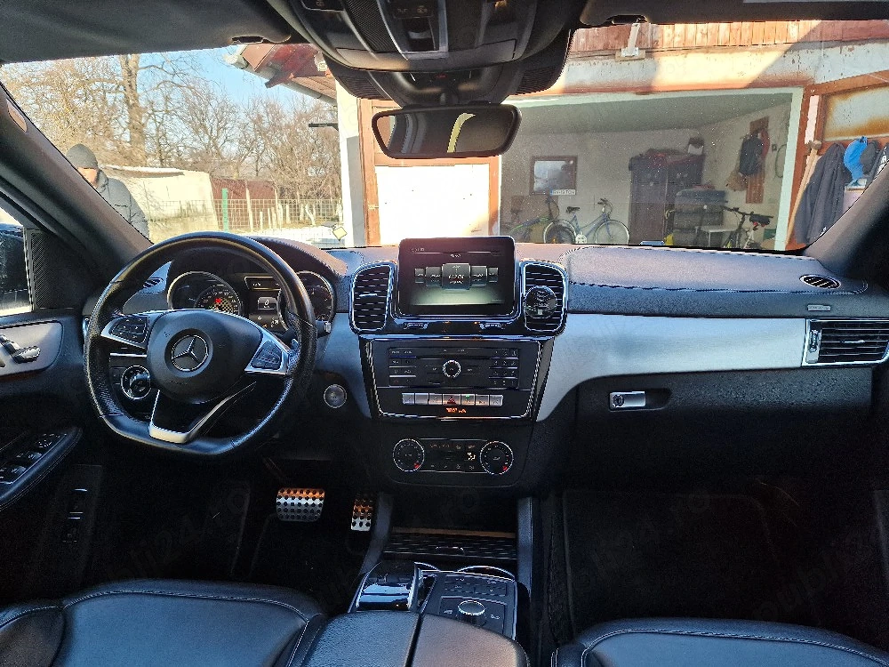 Mercedes-benz  gle-coupe amg 