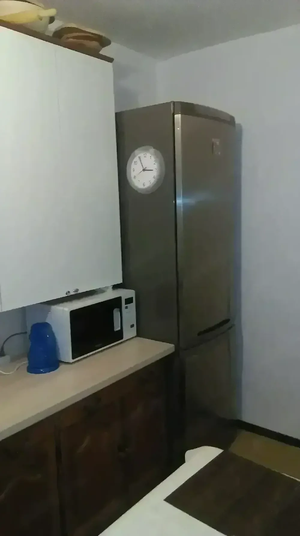 inchiriez o camera in apartament langa Matrou Eroii Revolutiei, parcul Carol si Tineretului