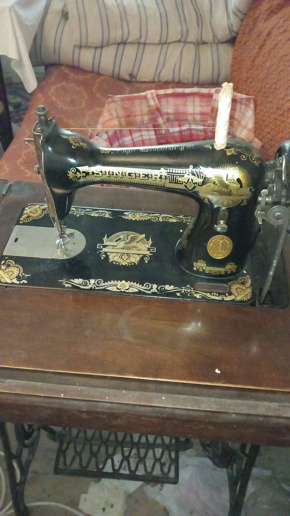 Vand masina de cusut Singer