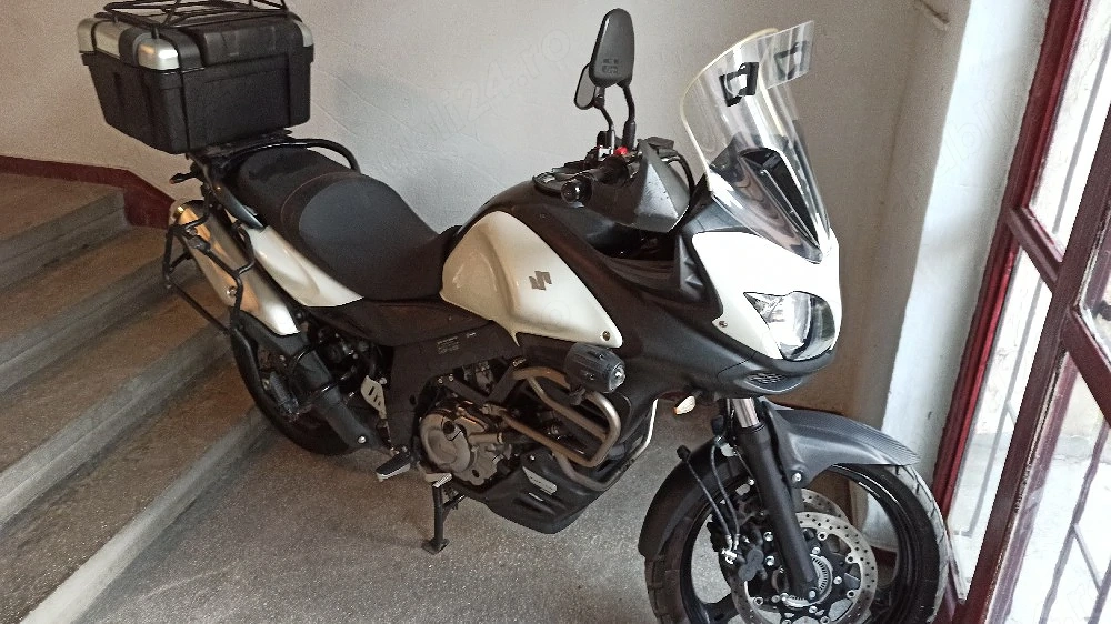 Suzuki V-Strom 650 DL cu ABS (2012)   Full Touring & Întreținută Exemplar