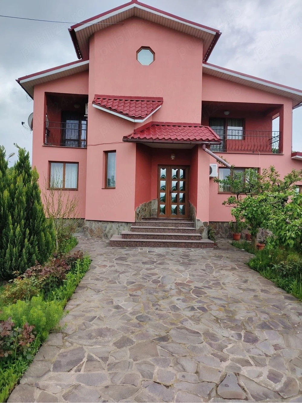 casa in Onesti