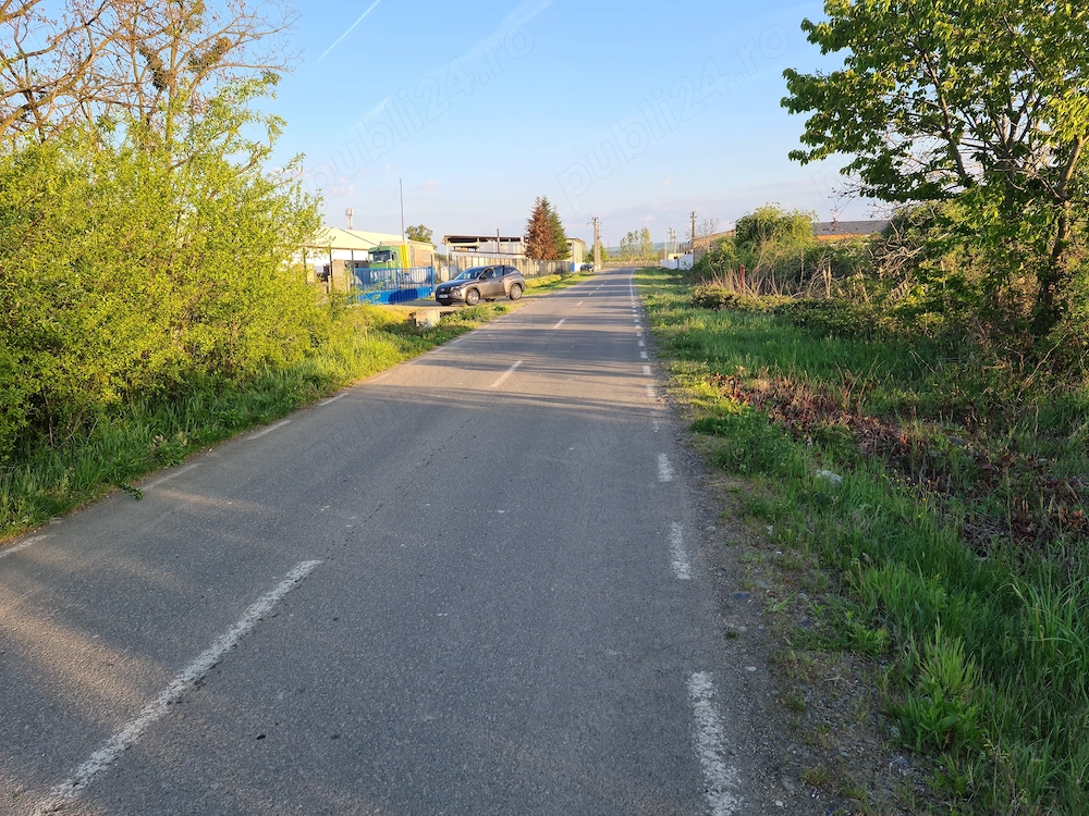 intravilan valea vinului front 18m , pret avantajos