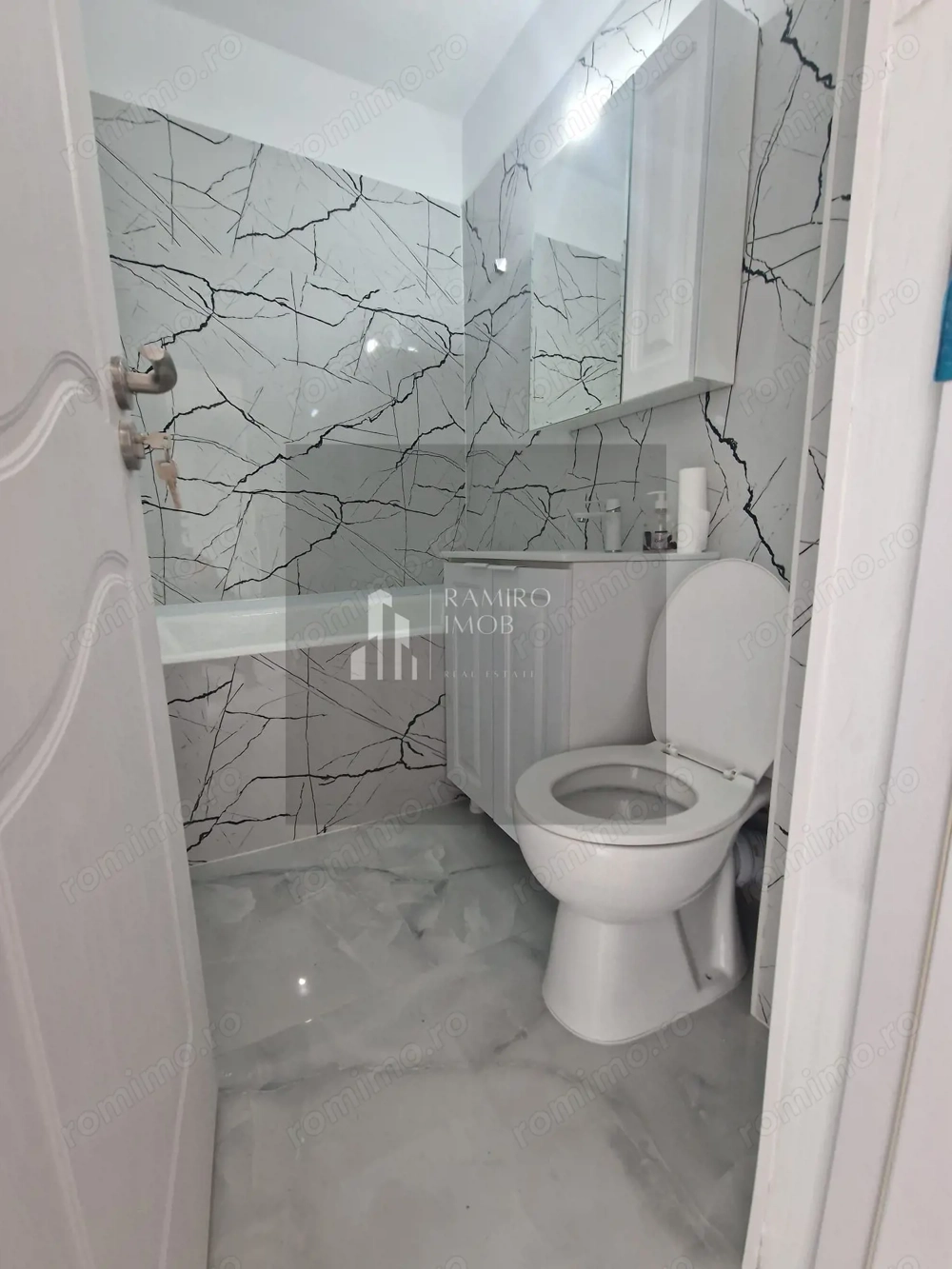 Apartament 2 camere Constantin Brancoveanu /  Luica x