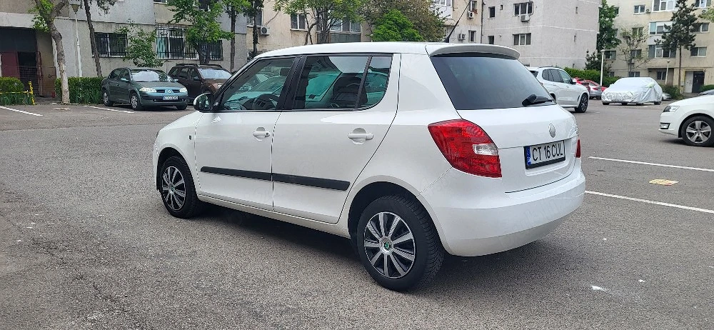 Skoda fabia 1.4 Diesel Consum 3.5 Reali Apsolut Anul Fab 2009 Km 204600mii