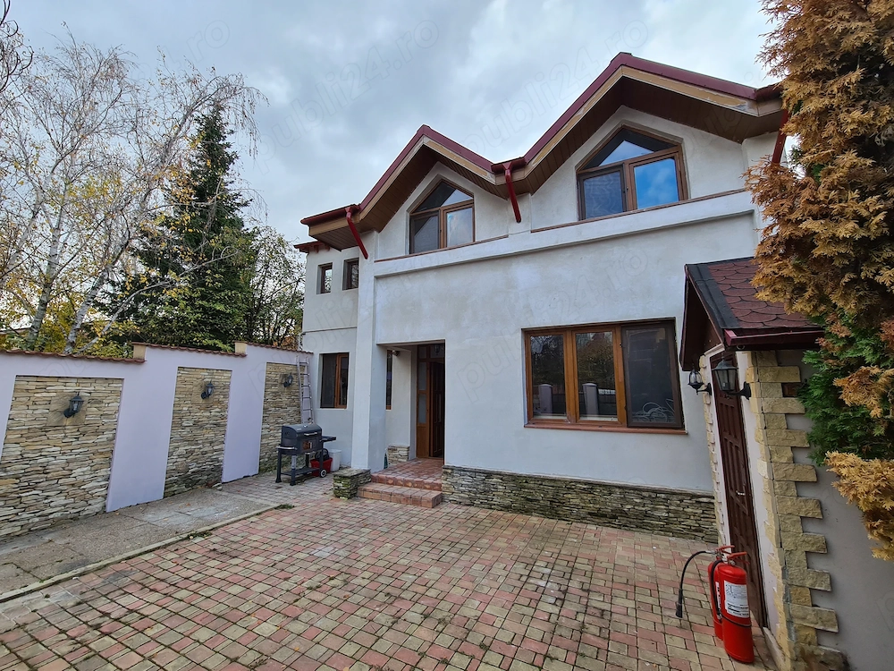 Casa vila cocheta de vanzare in Baneasa pe str. D. Gherea -comision 0-