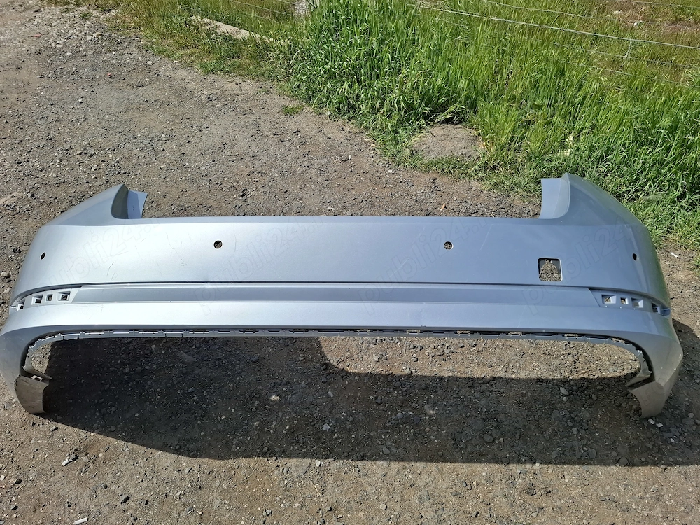 Bara spate skoda octavia 4