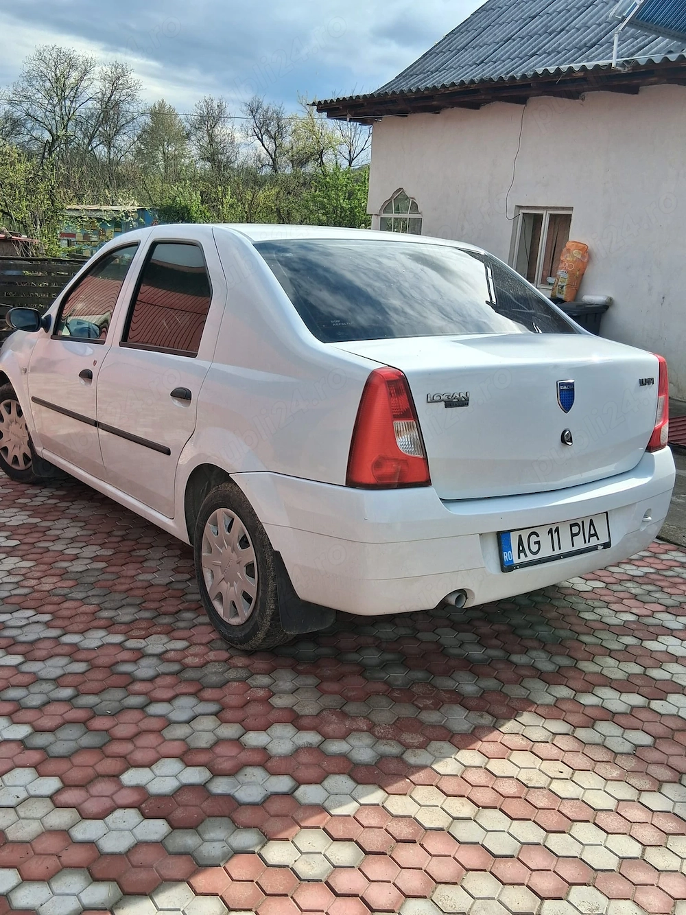 Logan 1.4 mpi, perfect pentru naveta