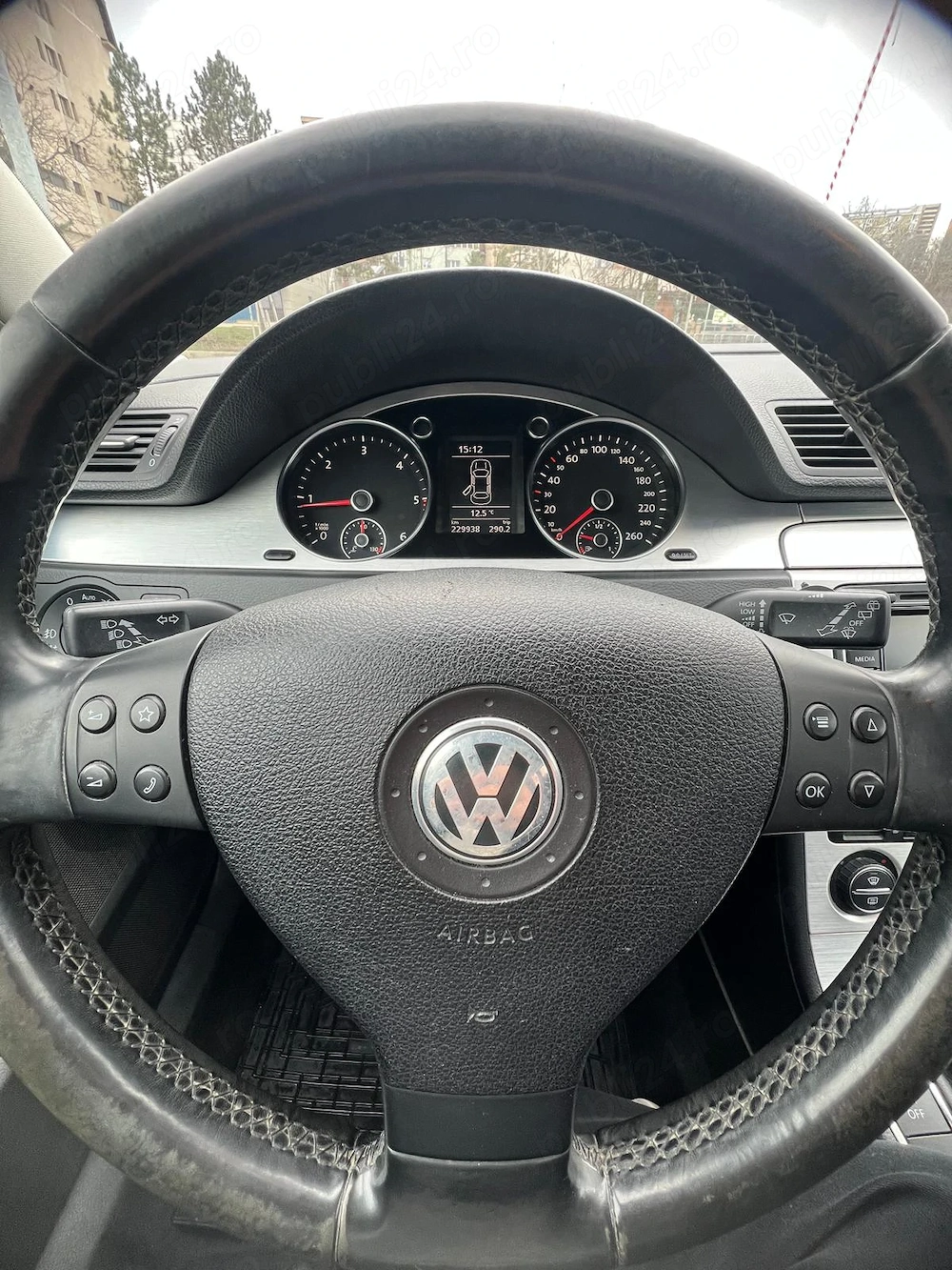 Vând Volkswagen Passat 2009 - inclusiv roți de iarnă