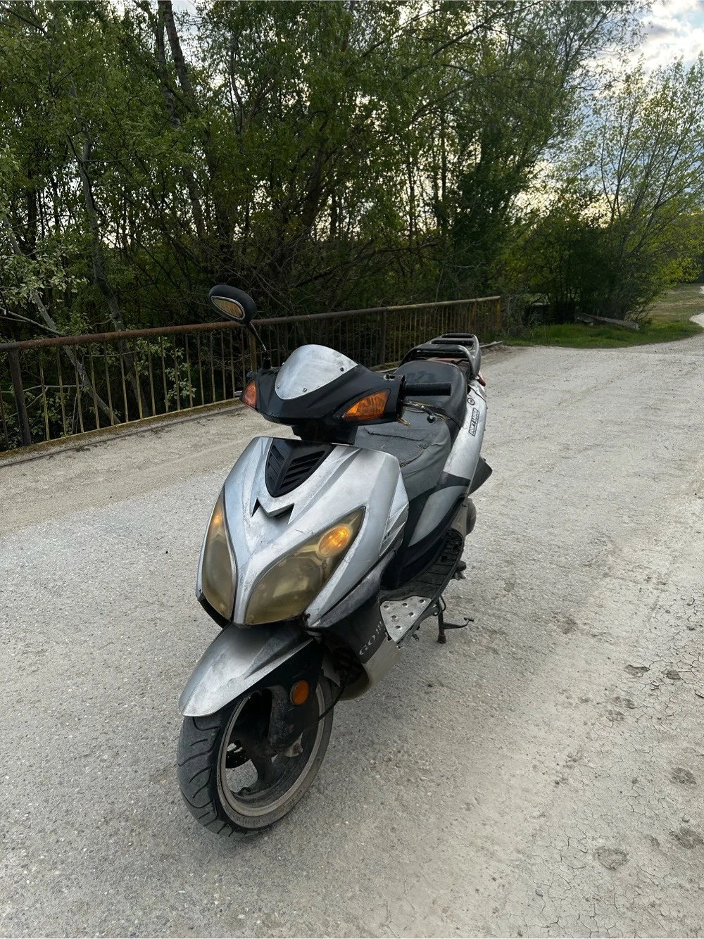 Scuter gy6