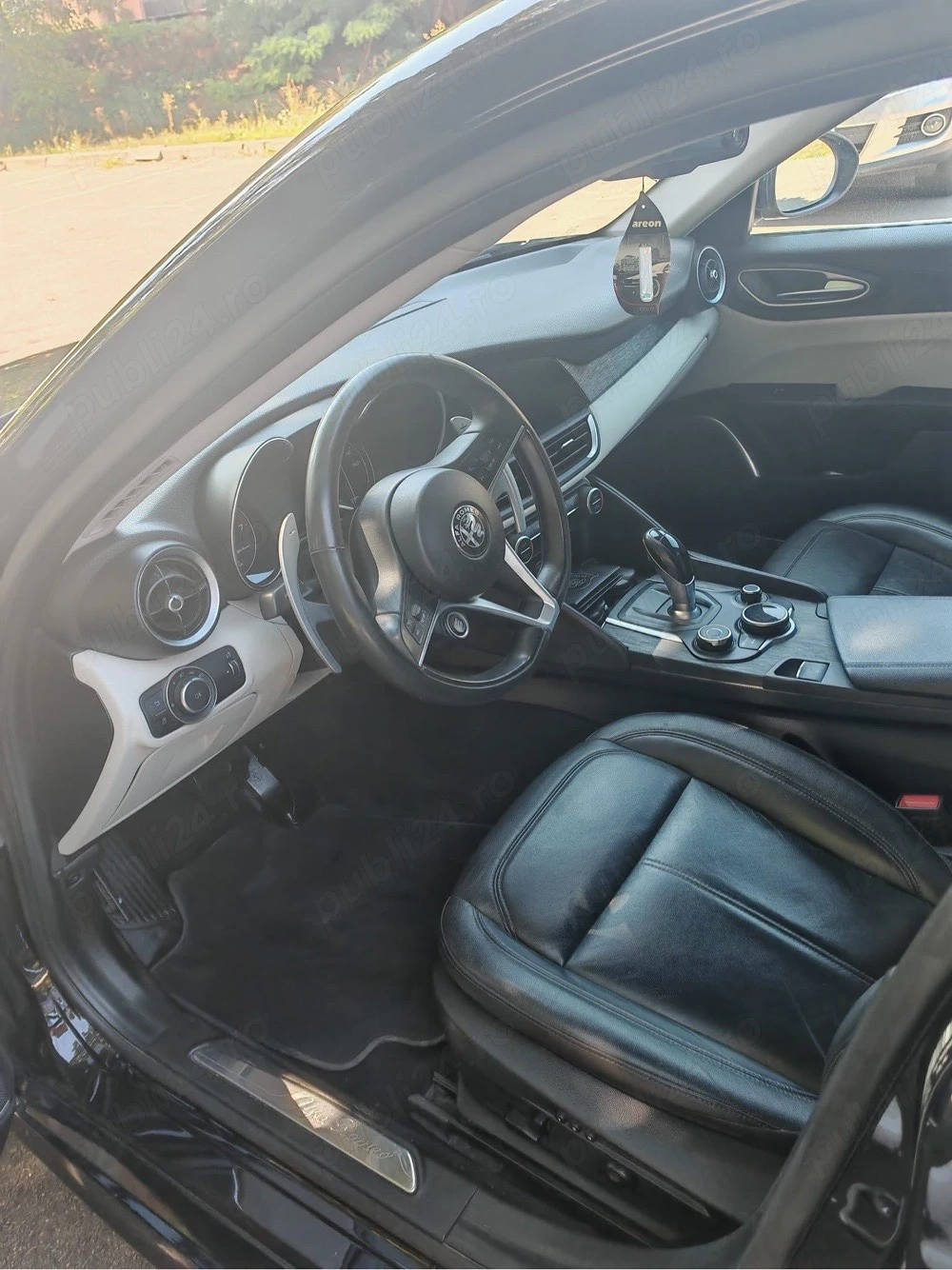 Alfa romeo giulia 2019 280HP