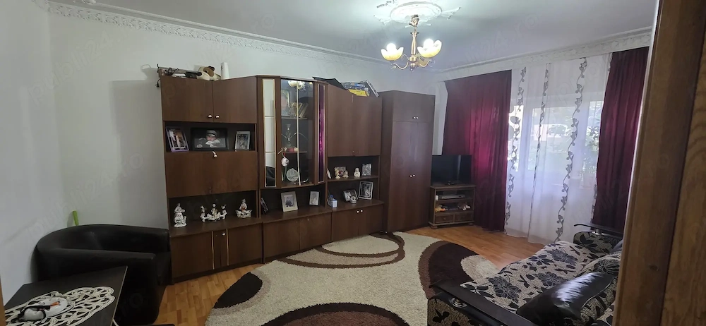 Vand apartament Bailesti 
