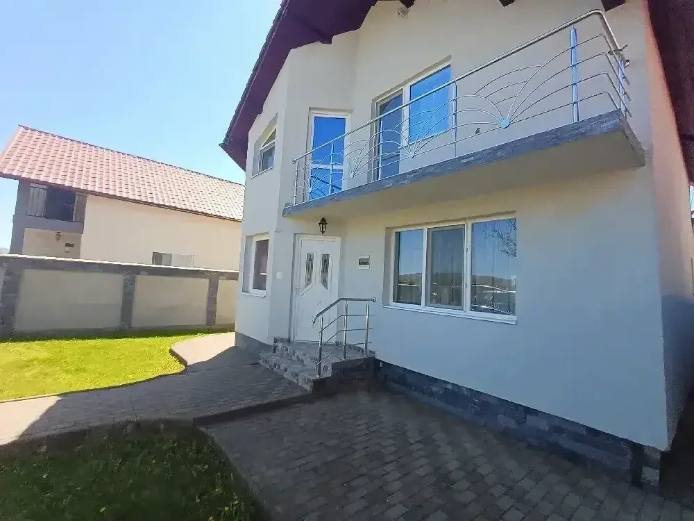 Casa de vanzare 