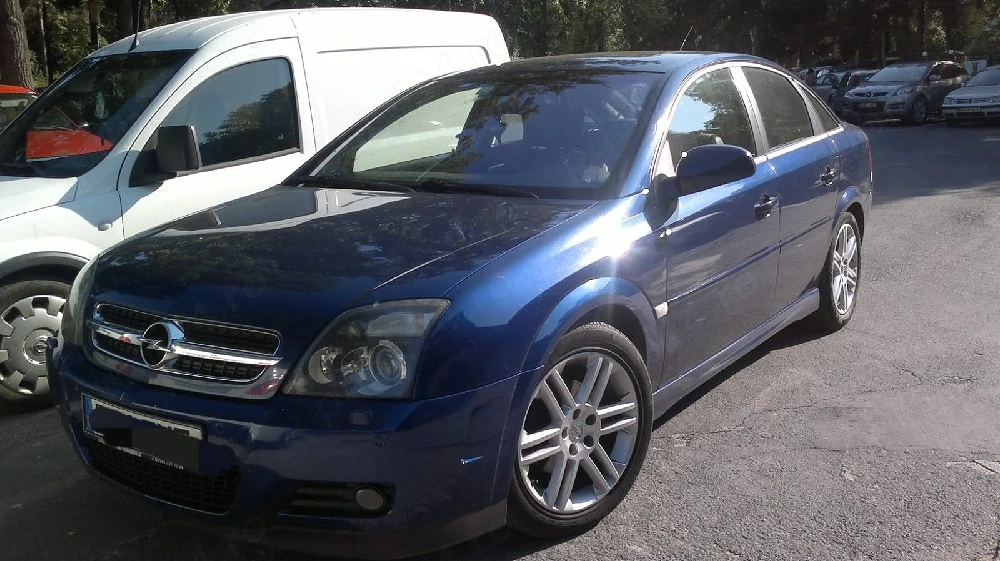 Opel Vectra GTS - 1.9cdti 150cp 