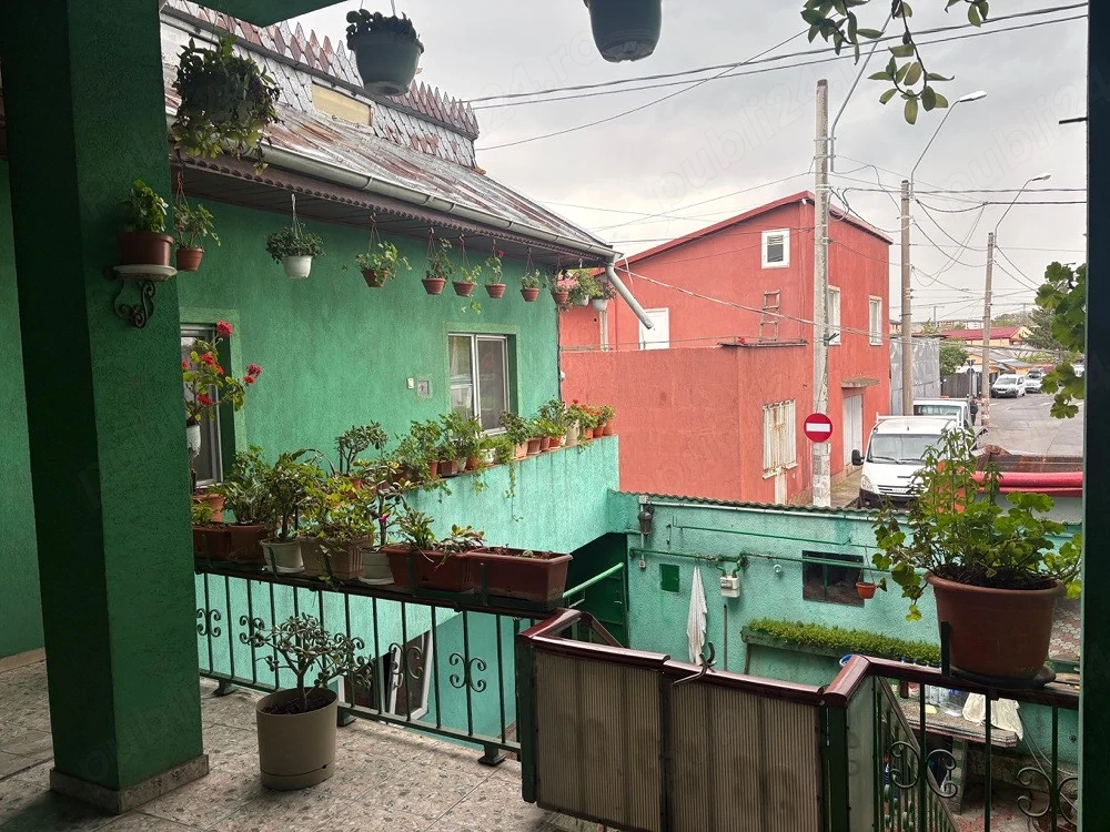 casa de vanzare